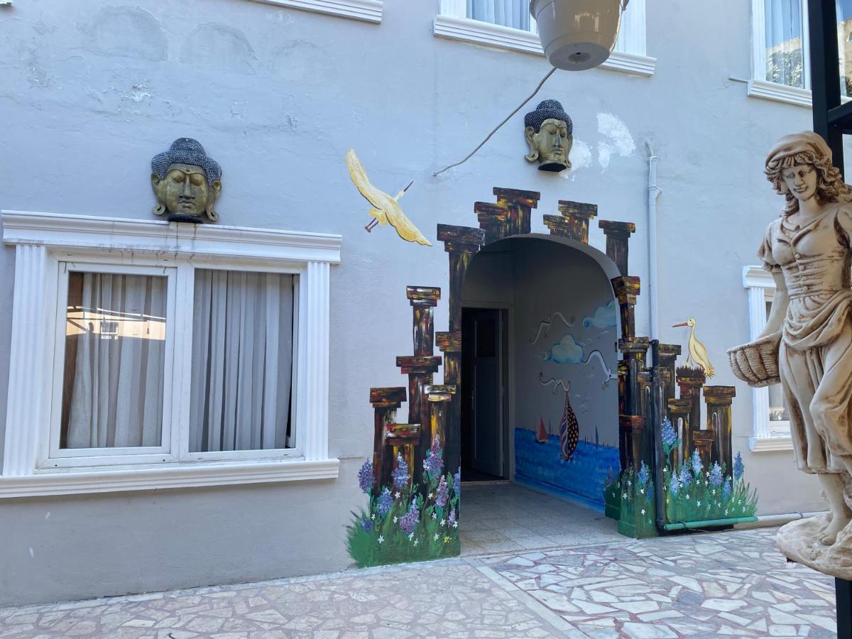 Mert Apart Hotel Beldibi  Bagian luar foto