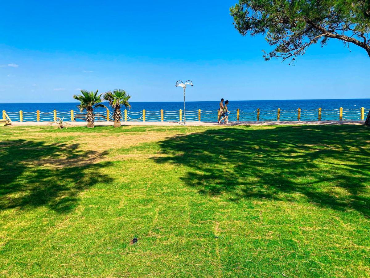 Mert Apart Hotel Beldibi  Bagian luar foto